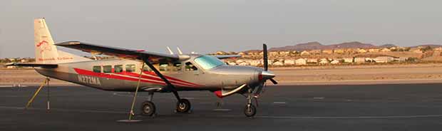 Un aereo pronto per il decollo da Las Vegas al Grand Canyon.